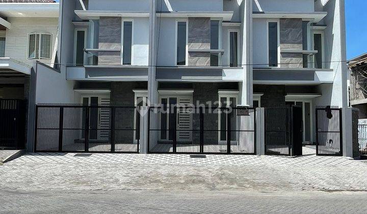 Rumah Sutorejo Baru Gress, Modern minimalis, Main Road, Row jalan lebar, lokasi nyaman, dekat kampus ITS, jalan ga masuk2, siap huni 1