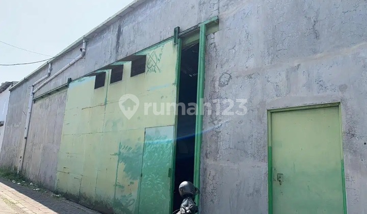 Siap Pakai Gudang ex Pabrik Minyak Goreng di Daerah Kenjeran Siap Pakai Gudang ex Pabrik Minyak Goreng di Daerah Kenjeran