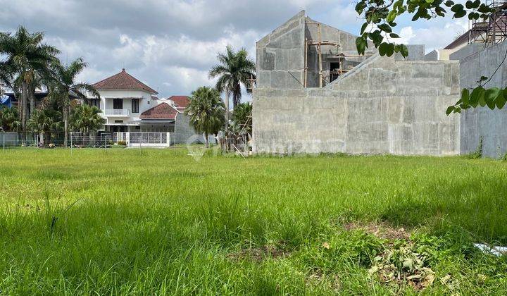 Tanah kavling siap bangun di dalam perumahan elit Araya Malang 1
