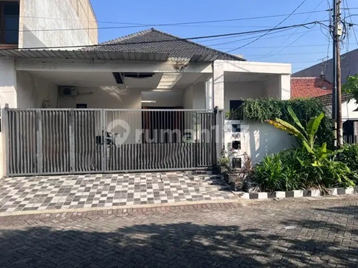 Dijual Rumah Second Terawat Rungkut Mejoyo Siap Huni, Dekat Ubaya