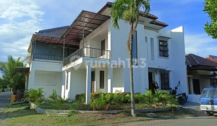 Dijual Cepat Rumah Hook Kawasan Elit Royal Ketintang Bebas Banjir 2