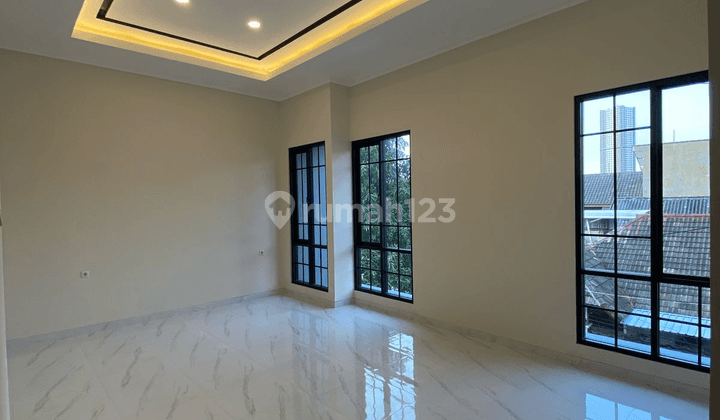 Langka, Hanya 2M an, Rumah di Wisma Permai, Baru Gress 2 Lantai  2