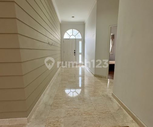 Pakuwon City Good Condition Well-Maintained Ready to Occupy, Comfortable Environment 2