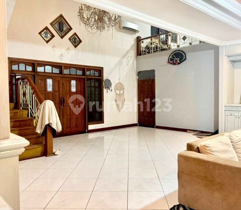 For Sale Fast Business House & Active Boarding House at Zero Brigjen Katamso Street 2