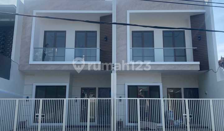 Rumah Baruk Tengah, Surabaya Timur Baru Gress, Minimalis Modern