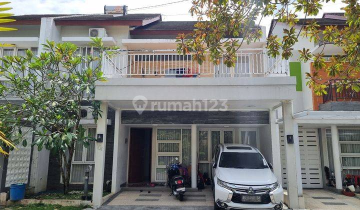 Rumah 2 Lantai Di Perumahan Dekat Rsa Ugm 1