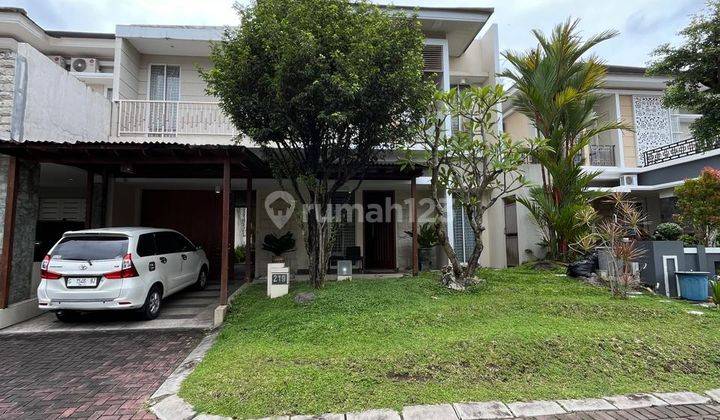 Rumah Mewah Di Dalam Perumhan Greenhills Dekat Kampus Ugm 1