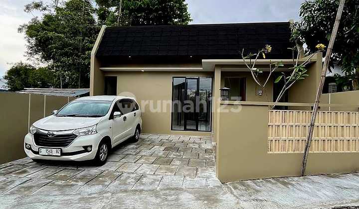 Murah Banget Rumah Minimalis Baru Modern Di Dekat Pasar Gentan Ngaglik Sleman