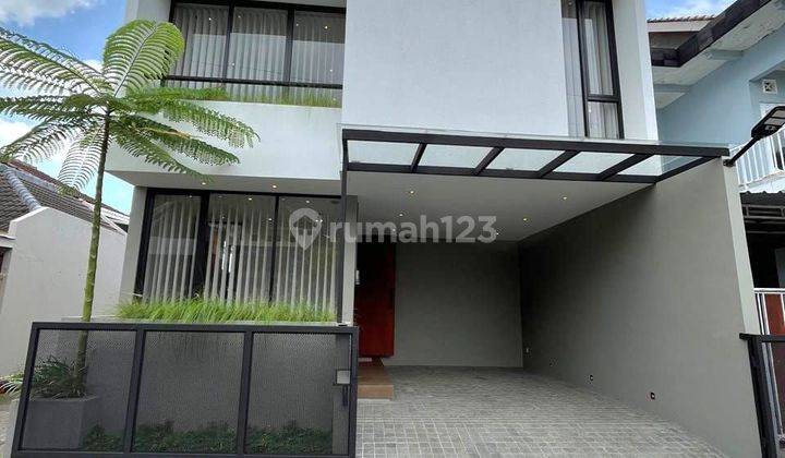 Rumah Baru Minimalis Modern 2 Lantai Di Dekat Kampus Terpadu Uii Jakal 1