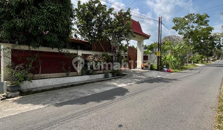 Rumah Luas Dan Pendopo Joglo Diharjobinangun Pakem Yogyakarta 2