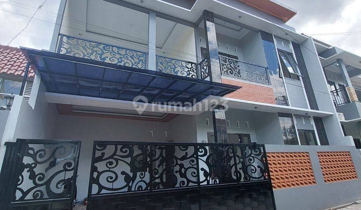 Rumah Baru 2 Lantai Di Dekat Jogjabay Maguwo  1