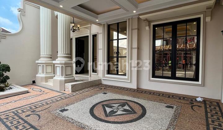 Luxury House in a Cluster Inside the Ring Road Near Al Azhar Ayws Gamping Sleman Yogyakarta 2