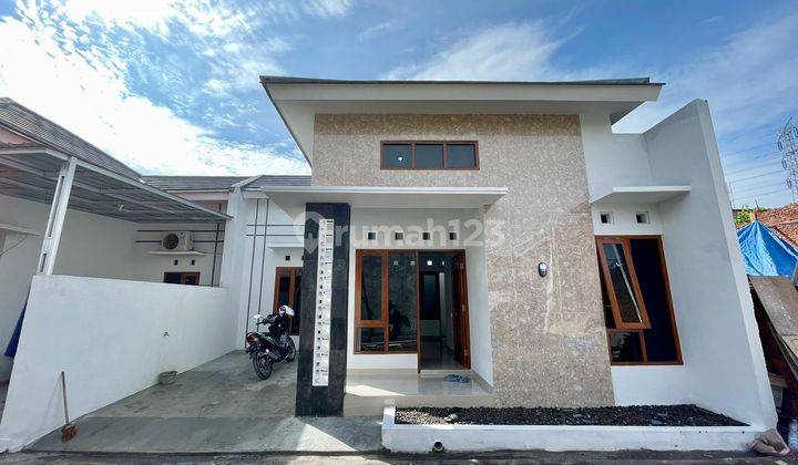 Rumah Minimalis Modern Didalam Perumahan Dekat Ke Giwangan Yogyakarta 1