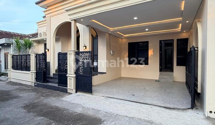 Rumah Baru Full Furnish Model Amirican Moder di Dekat Jogjabay Free Biaya&Pajak Lokasi Wedomartani Sleman Rumah Baru Full Furnish Model Amirican Moder di Dekat Jogjabay Free Biaya&Pajak Lokasi Wedomartani Sleman