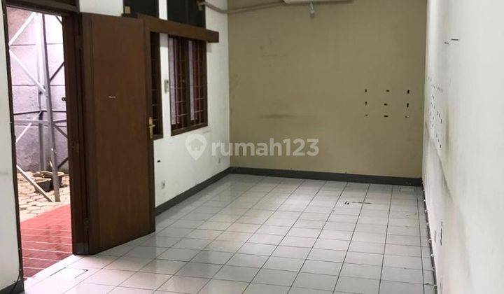 Disewakan Rumah Sayap Jl. Gatot Subroto Bandung 2