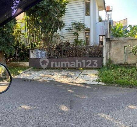 Setraduta Indah Rumah Dengan Tanah Yg Luas, Strategis, Dekat Mainroad 1