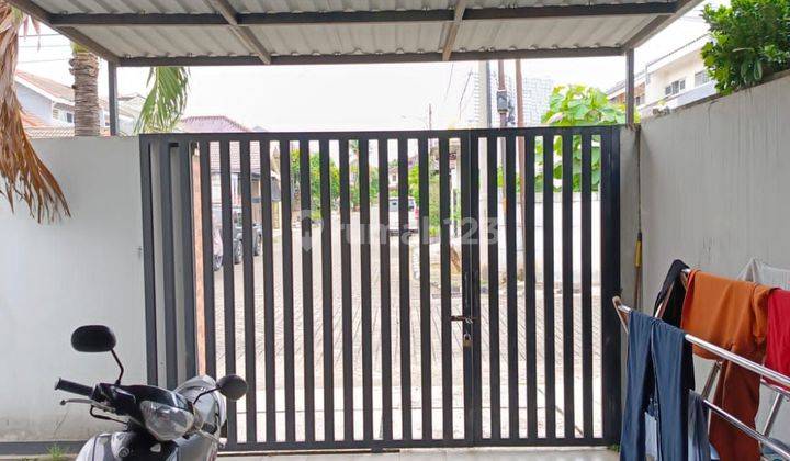 Dijual rumah minimalis Komplek Mahkota Mas Cikokol Tangerang SHM Selatan 2