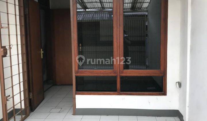 Disewakan Rumah Sayap Jl. Gatot Subroto Bandung 1