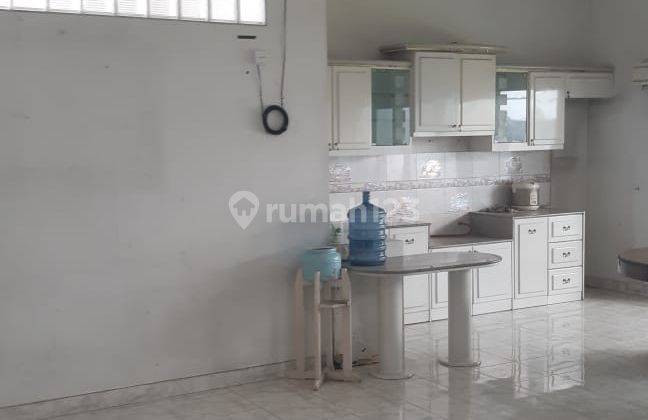 Disewakan Rumah Murah Pusat Kota Sayap Jl. Riau Bandung 2