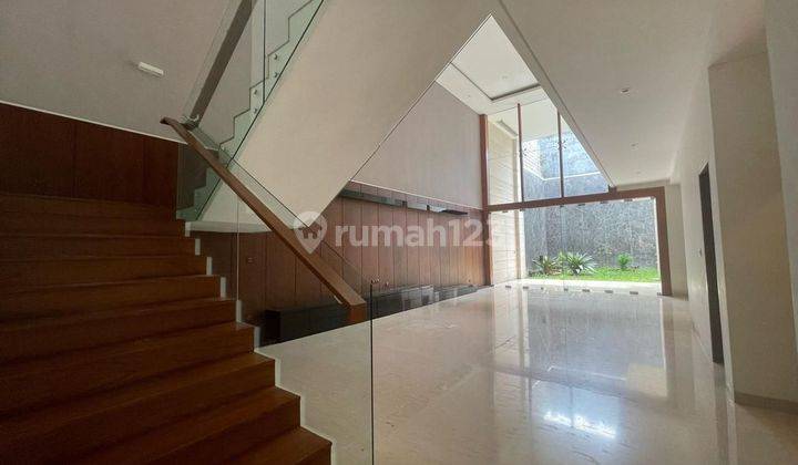 Rumah Modern Sayap Pasteur Bandung  2