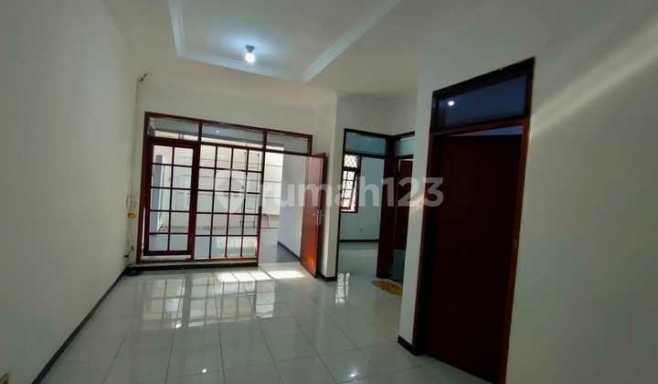 Disewakan Rumah Bagus Siap Huni Di Batununggal Bandung