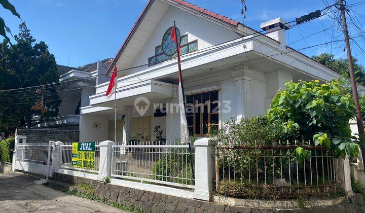 Dijual Rumah Terawat Di Sayap Surya Sumantri Bandung 1