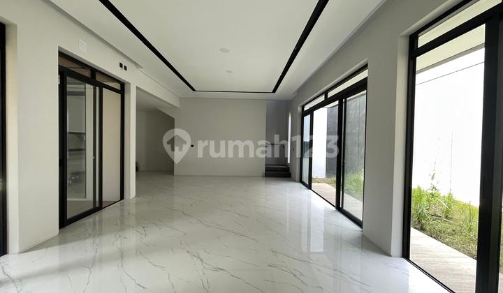 Dijual Rumah Siap Pakai di Cluster Nilapadmi Kbp 2