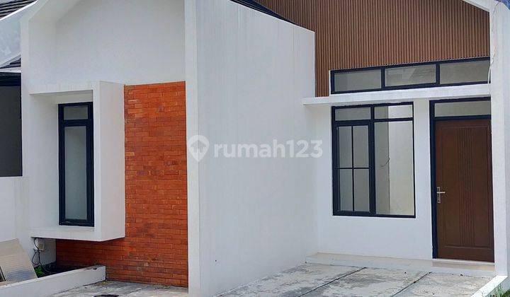 Rumah Siap Huni Dekat Wisata Lembang Cimahi Lokasi Strategis