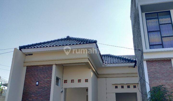 Rumah Minimalis di Cihanjuang Cimahi Strategis Harga Terjangkau 1