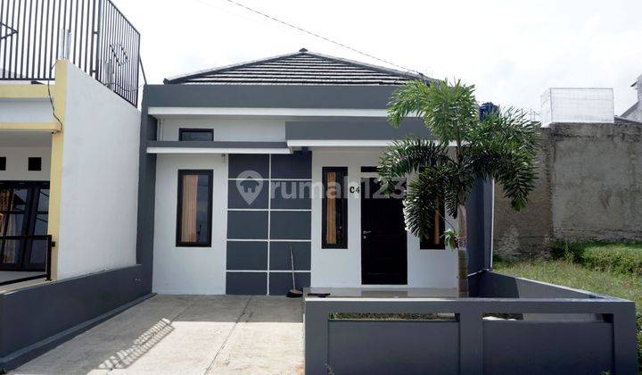 Rumah dalam komplek di Jln Cihanjuang Rahayu, Bandung Utara  1