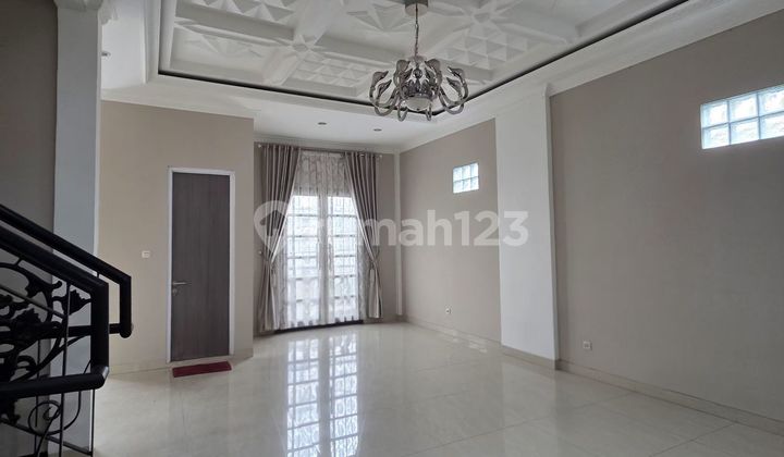 For Sale House in Kebon Jeruk, Jl Masjid Al Anwar, Close to Jl Panjang - Palmerah, Good SHM 2