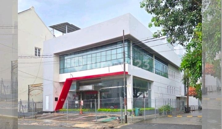 Dijual Gedung Komersial, Minat Nego Sampai Deal, Bagus, Strategis, Ruang-Usaha