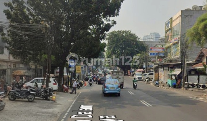 For sale, strategic shop house on Jl. Radio Dalam, rare opportunity.
