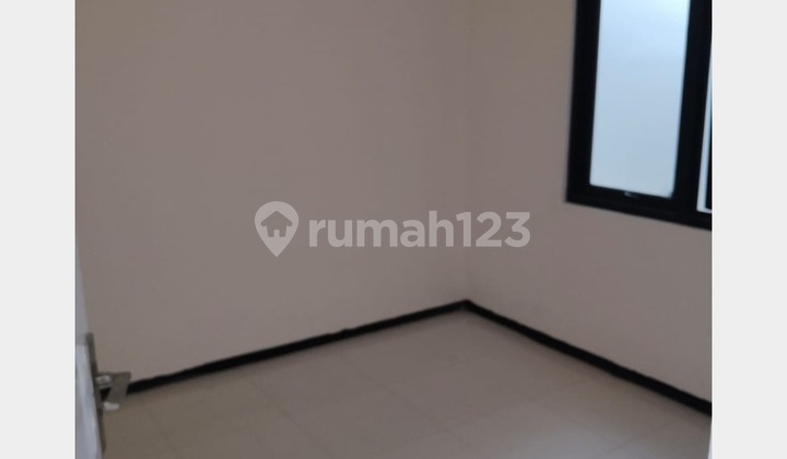 Negotiable until deal, ready-to-live renovated house for sale can be below bank appraisal price, wiguna. 2