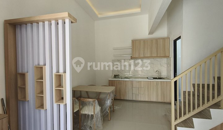 Rumah Baru minimalis dekat Kampus UPN Rungkut Dekat Raya Merr di gunung anyar modern  2