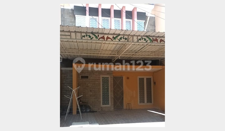 For Sale: Ready-to-Occupy House in Green Semanggi Mangrove, Near Public Facilities, Close to Merr Iph Ubaya.