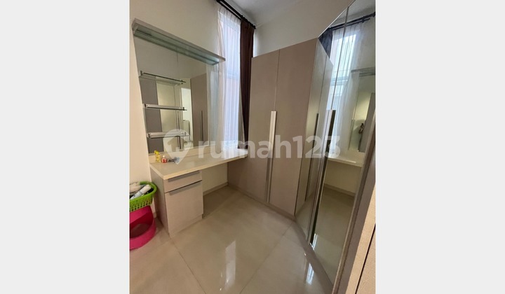 Rumah Mewah siap Huni strategis dekat its petra dan vitra dekat galaxi mall manyar kertajaya galaxi bumi permai araya 1 2