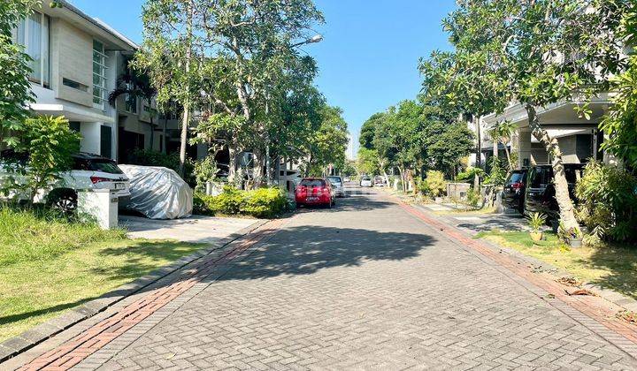 Rumah PAKUWON INDAH GRANADA, Surabaya Barat dijual atau disewa 2