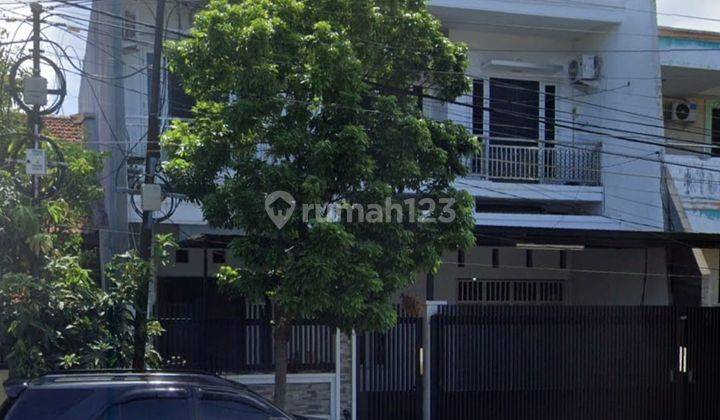 Dijual Rumah siap huni trategis dekat Ubaya Tenggilis Mejoyo 1