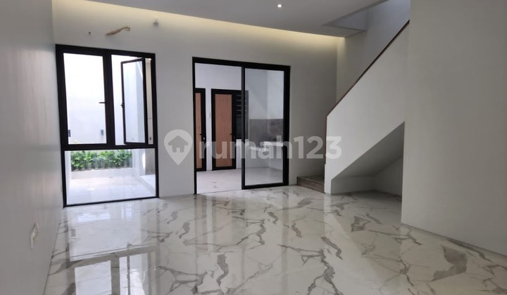 New House One Step to Raya Merr Near Yakaya Near UPN Rungkut Mapan East Surabaya New House One Step to Raya Merr Near Yakaya Near UPN Rungkut Mapan East Surabaya