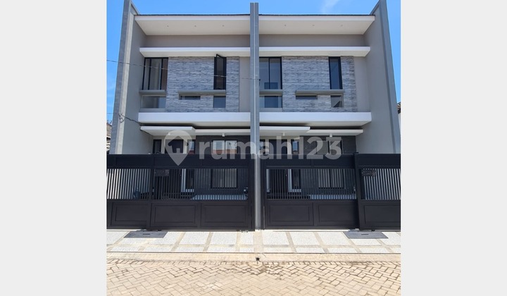 Turun Harga Rumah Baru Strategis Dekat Kampus Itats dan Hokky Supermarket Dekat Raya Merr Dekat Galaxy Mall 2