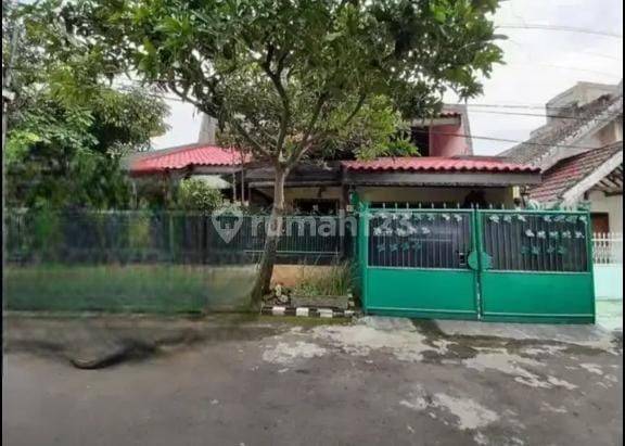 Rumah Manyar Ijual Dibawah Harga Appraisal Dekat Sekolah Kampus 1