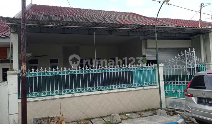 Strategic House Near Yakaya Ubaya and Jl Raya Merr in Rungkut Mapan, Close to East Surabaya