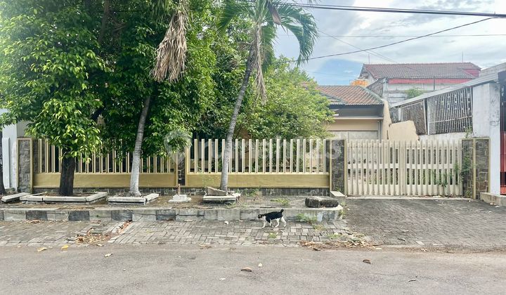 Rumah RAYA TENGGILIS MEJOYO, Sby Selatan dekat Ubaya tenggilis surabaya