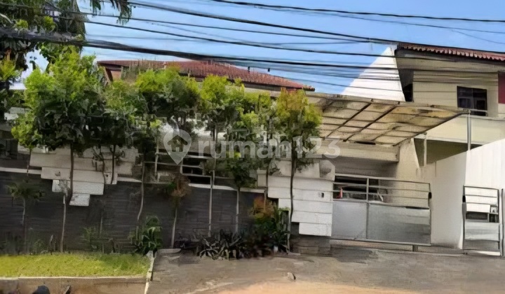 Strategis, Rumah Jangli Raya Semarang 1