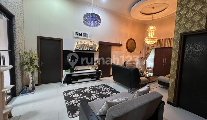 Near Undip..! Nice House in Graha Estetika Tembalang 2