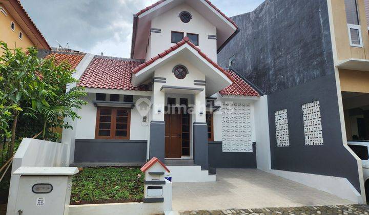 Rumah Graha Taman Bunga Bsb City Semarang 1