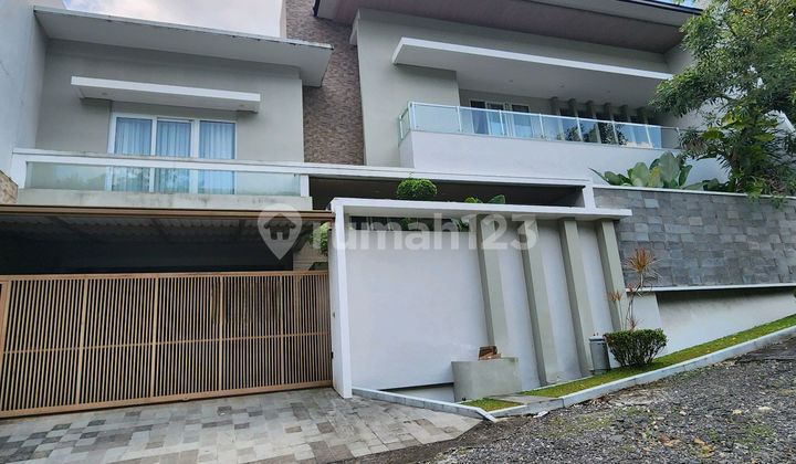 Rumah Mewah Palm Hill Papandayan Dekat Akpol Semarang 1