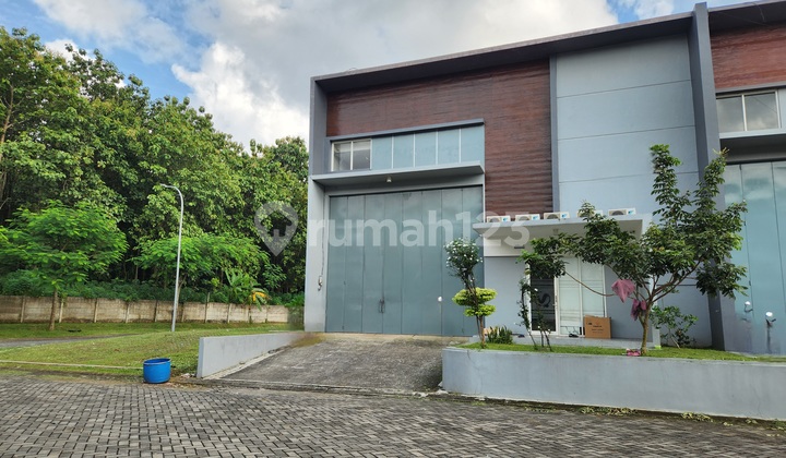 Ready-to-Use Warehouse in Bsb City Industrial Area