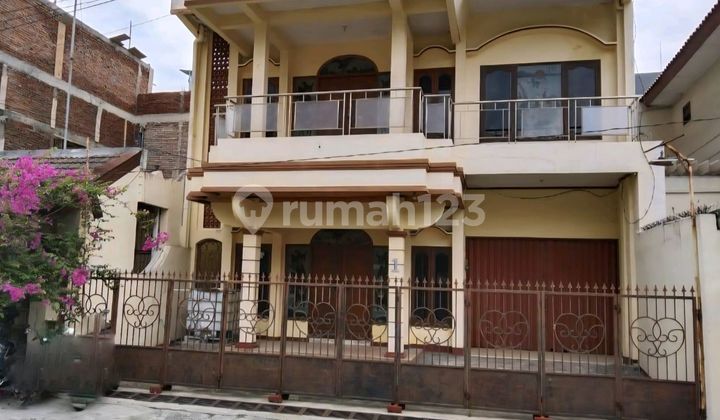 Rumah Tengah Kota Di Pleburan Semarang 1